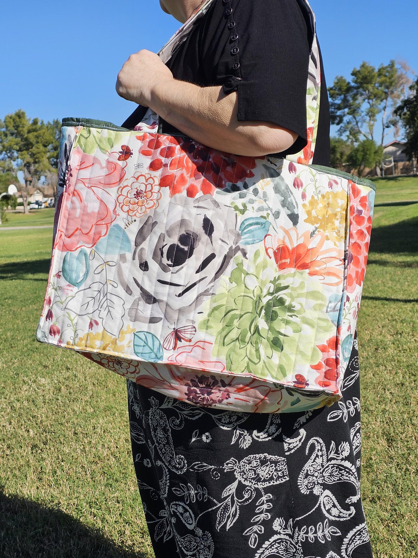 Women's Extra Large Tote Bag