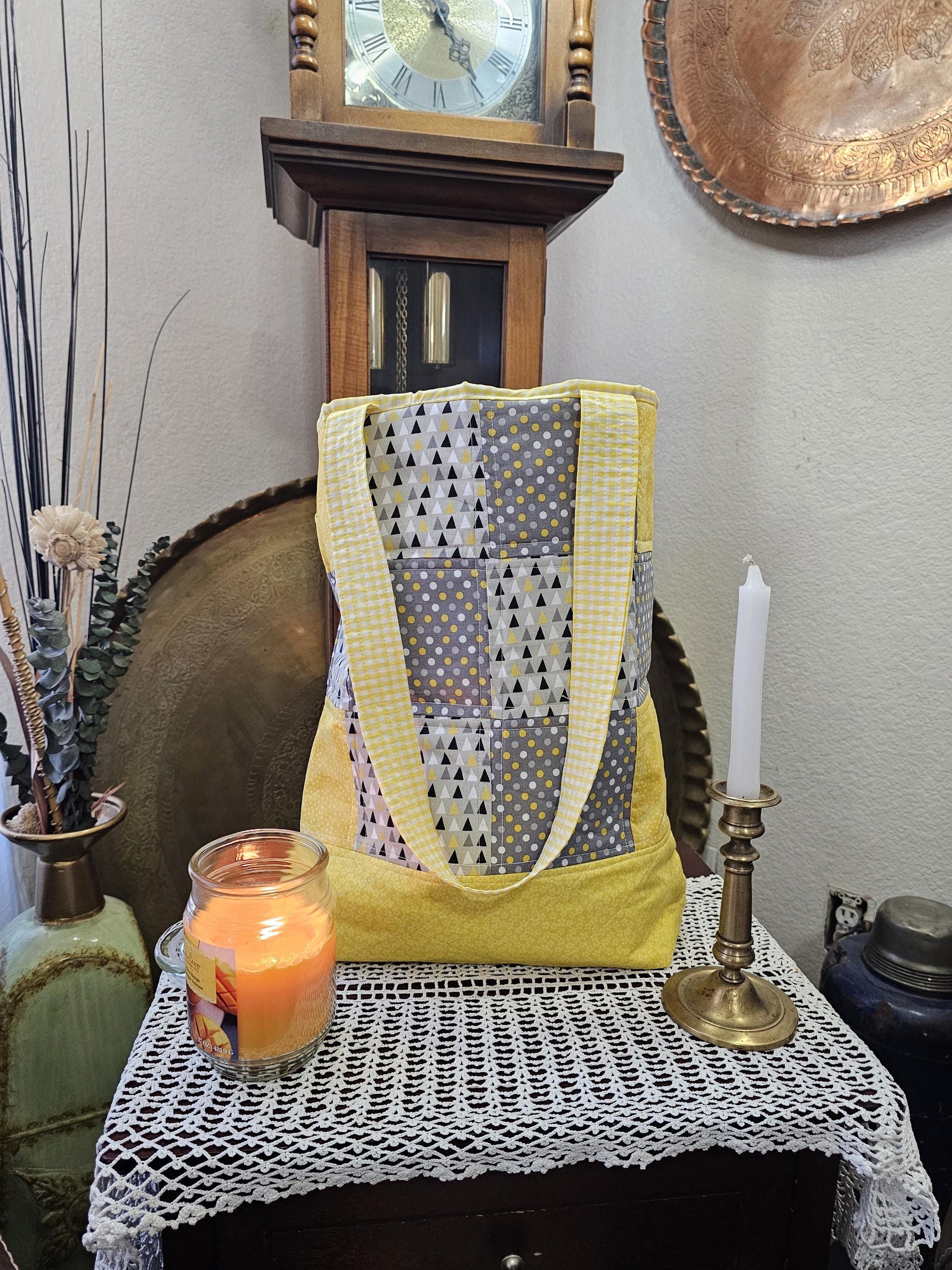 Women's Medium Tote Bag