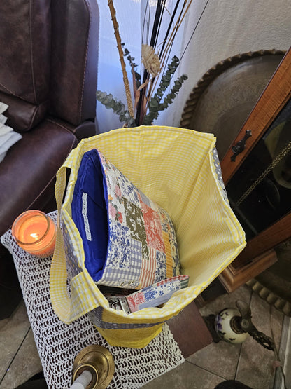 Women's Medium Tote Bag