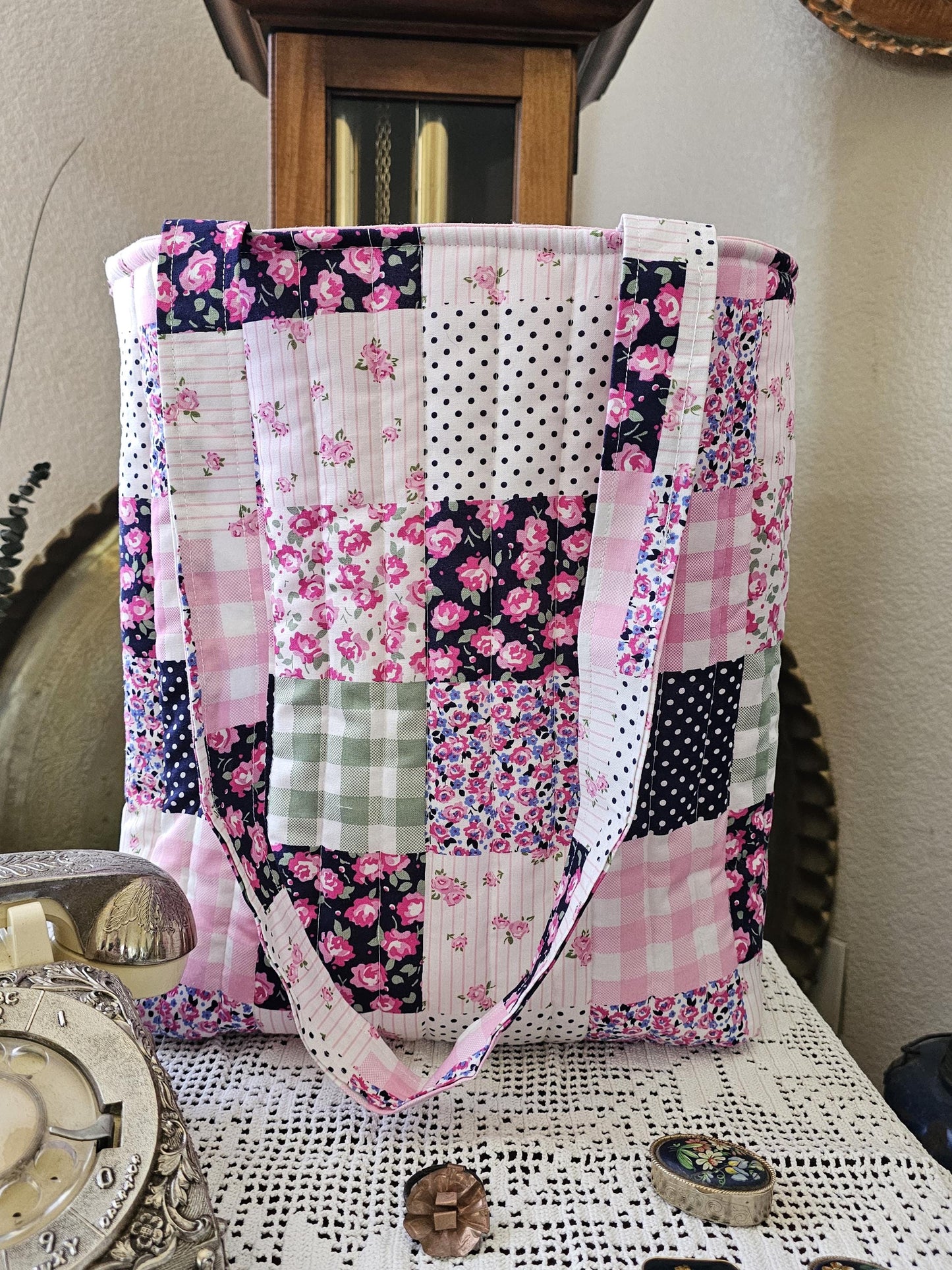 Women's large tote bag