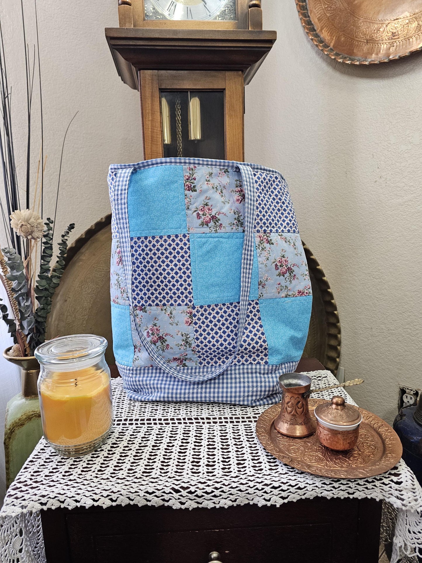 Women's Medium Tote Bag