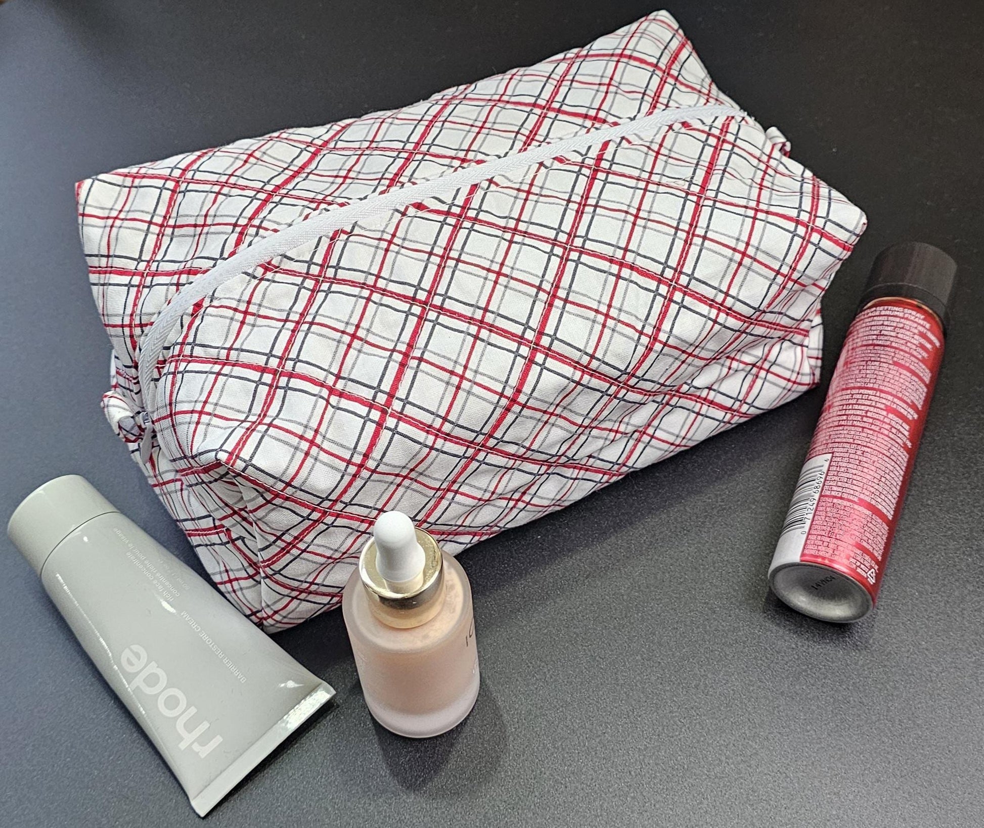 Handmade Cotton Quilted Makeup Bag: Zippered Cosmetic Travel Pouch