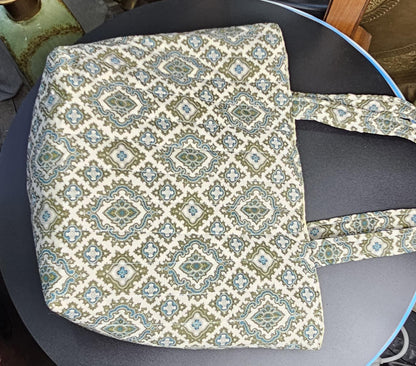 Women's Medium Tote Bag