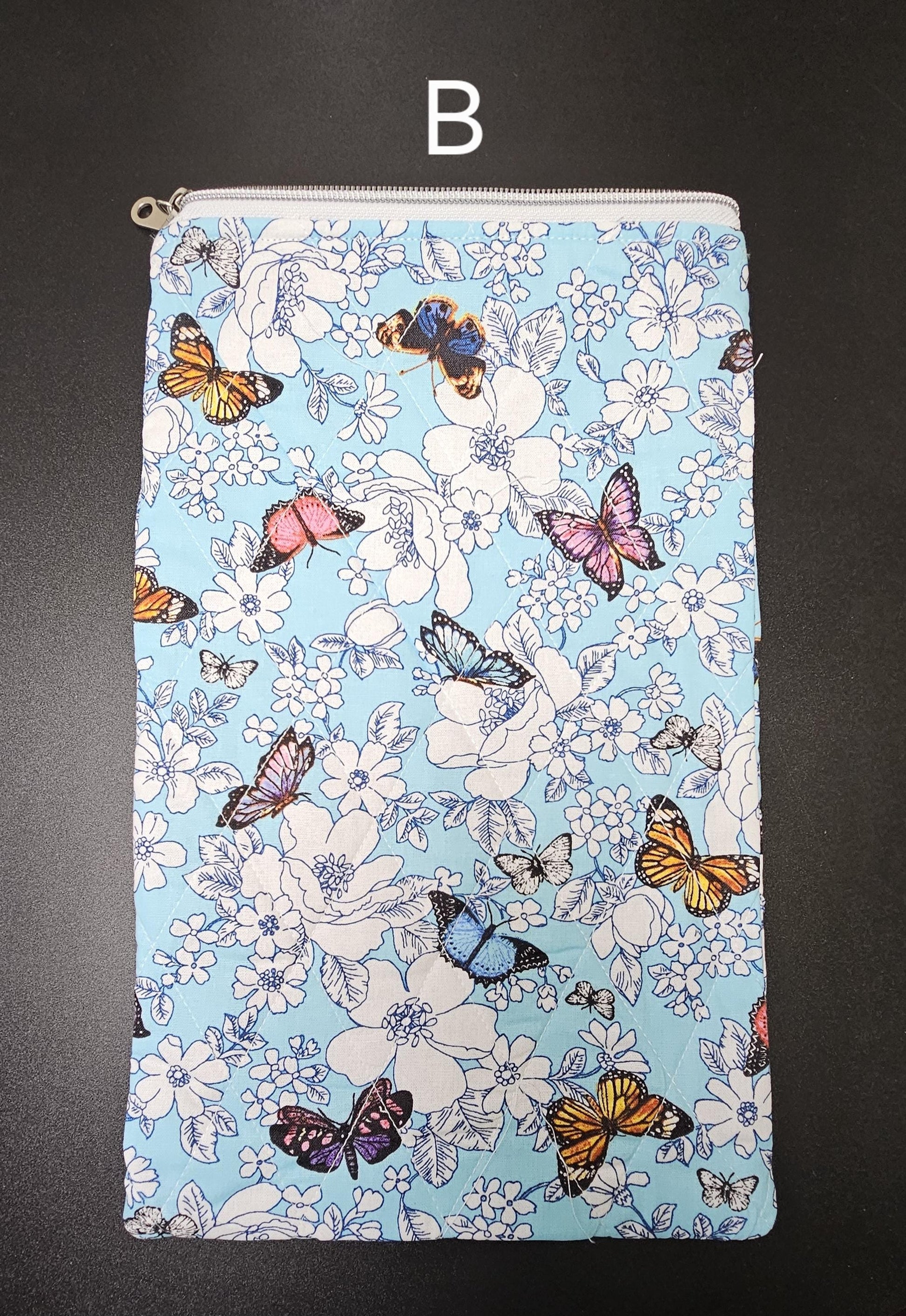 Handmade Cotton Book Sleeve with Zipper (13x8")