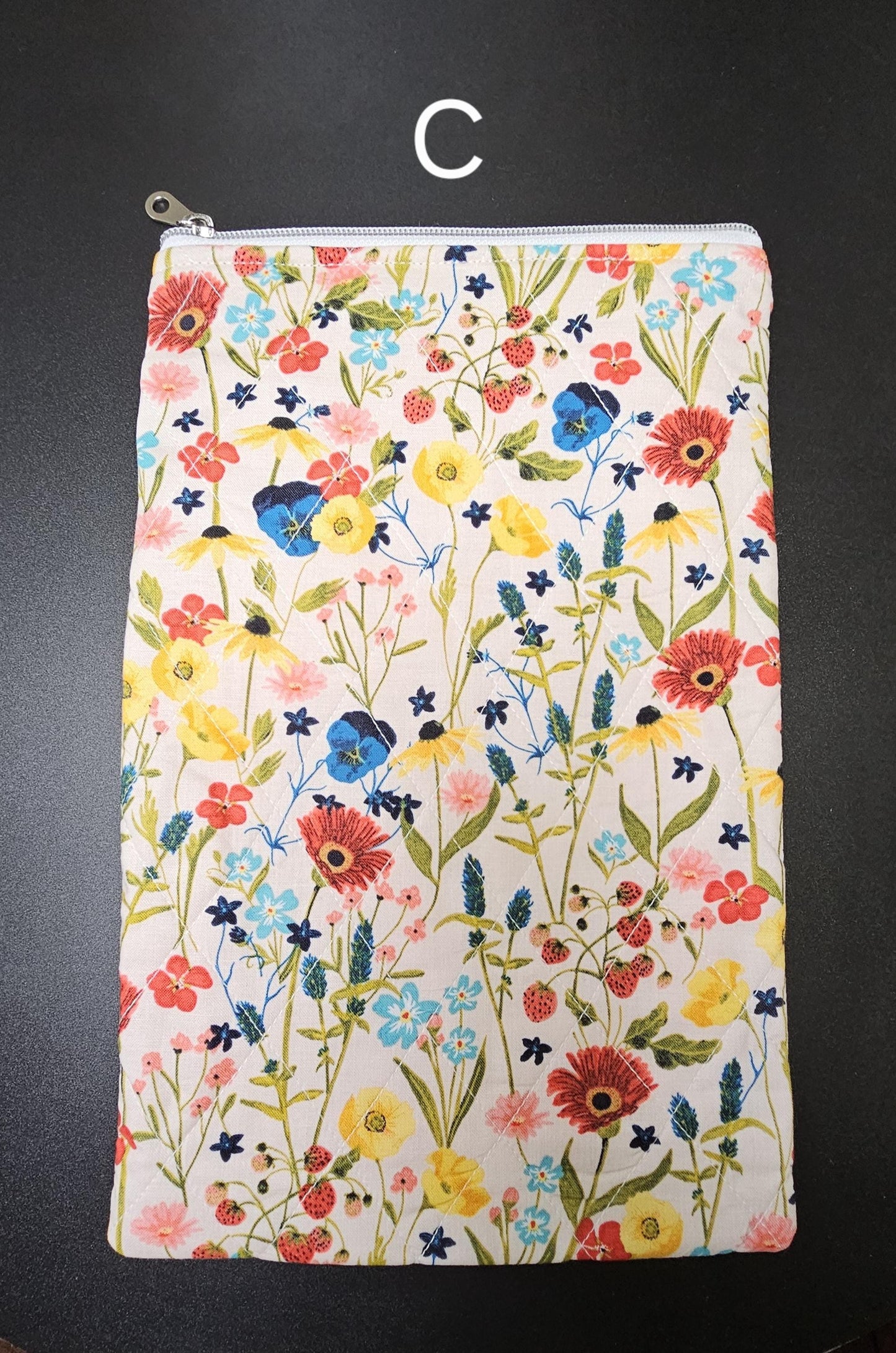 Handmade Cotton Book Sleeve with Zipper (13x8")