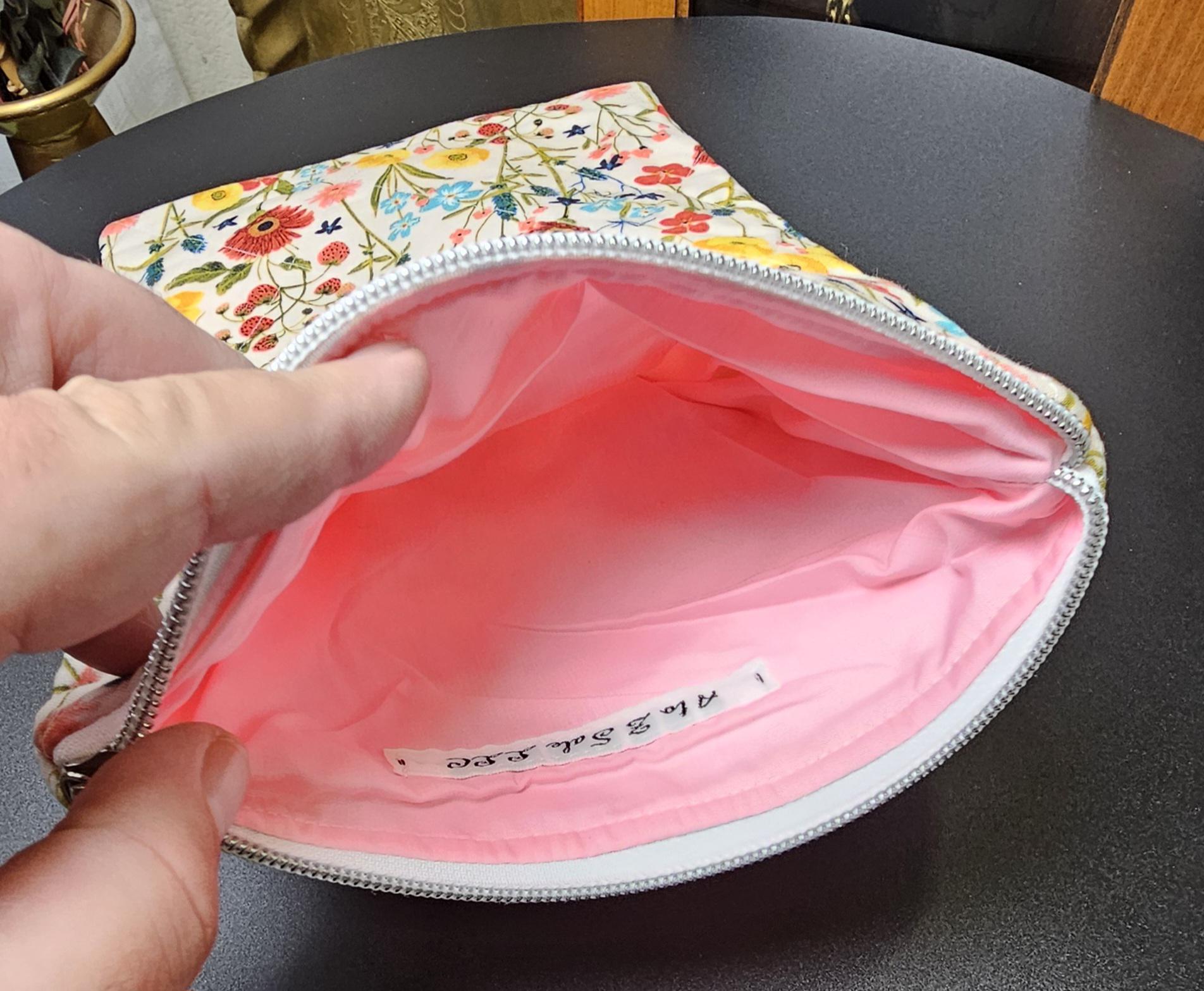 Handmade Cotton Book Sleeve with Zipper (13x8")