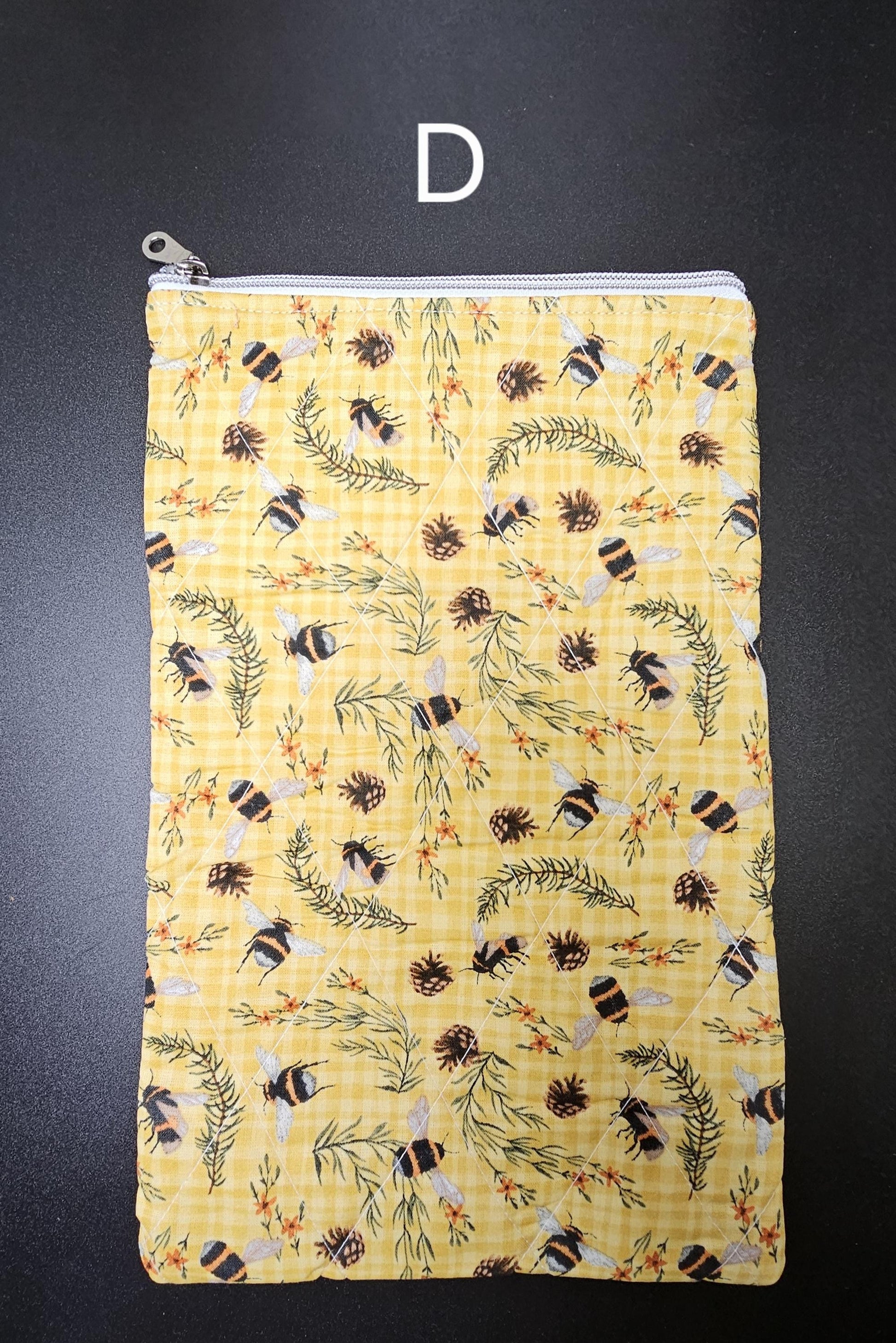 Handmade Cotton Book Sleeve with Zipper (13" x 8")