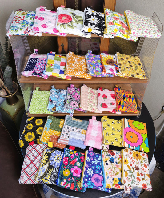 Handmade Quilted Keychain Wallet - Cotton Fabric, Zippered