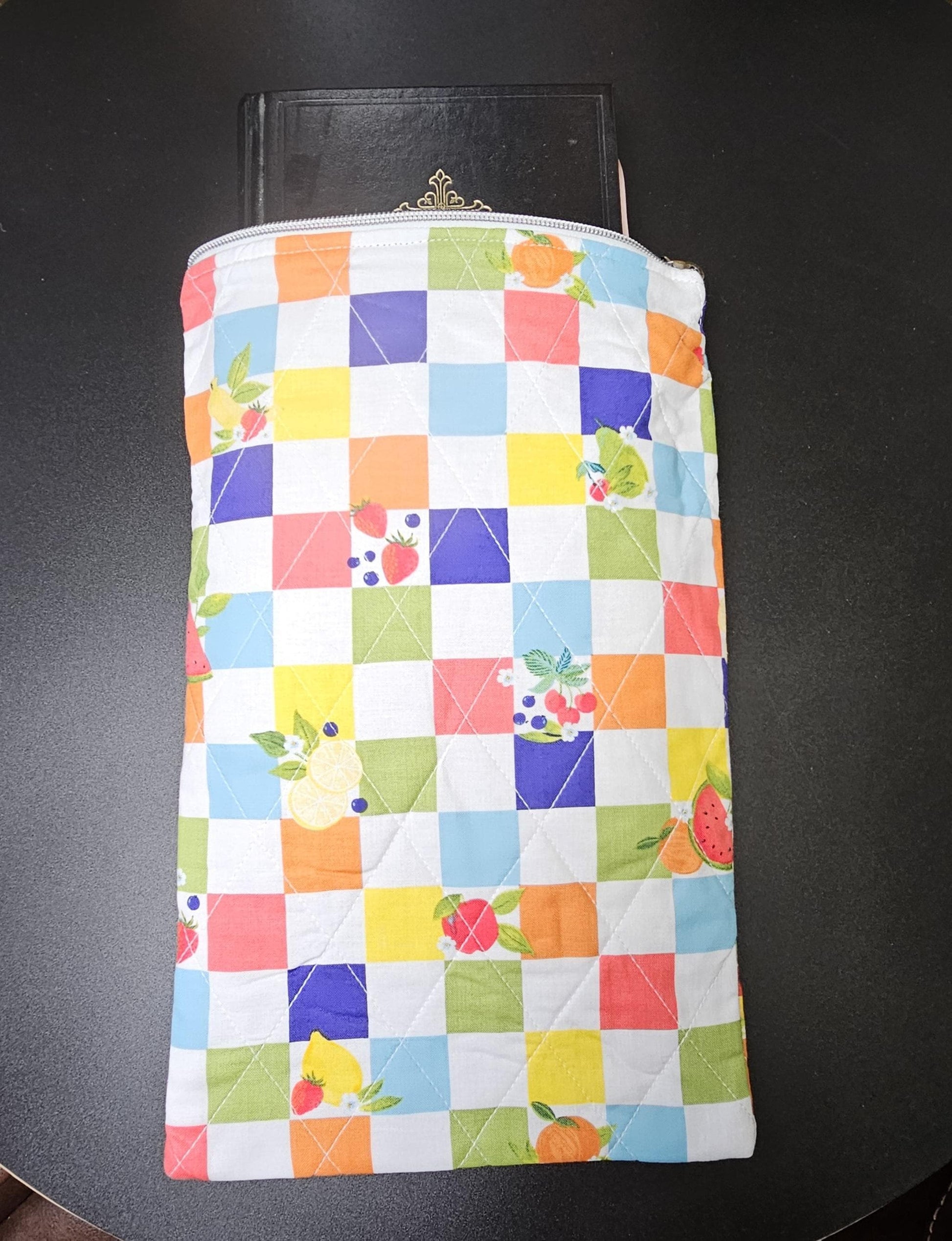 Handmade Cotton Book Sleeve with Zipper (13x8")