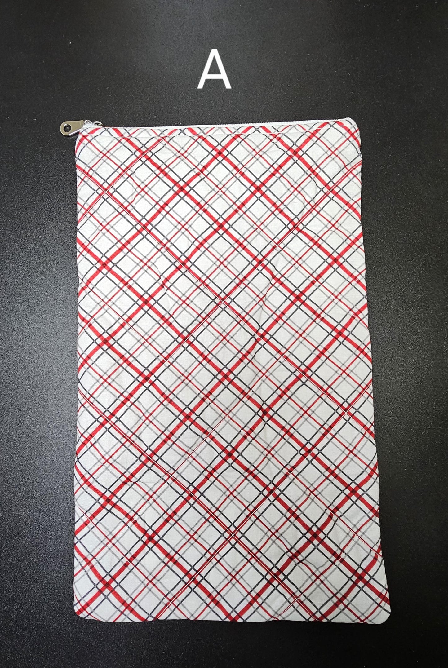 Handmade Cotton Book Sleeve with Zipper (13" x 8")