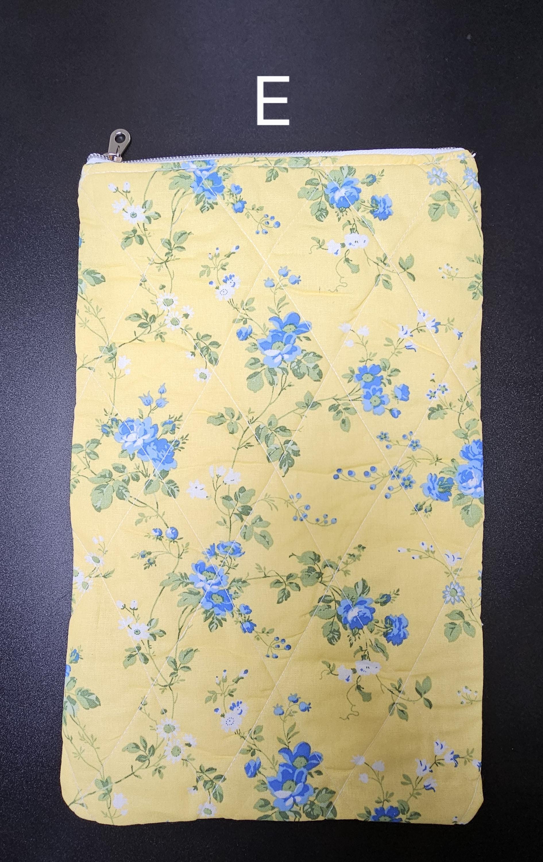 Handmade Cotton Book Sleeve with Zipper (13" x 8")
