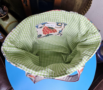 Women's Medium Tote Bag